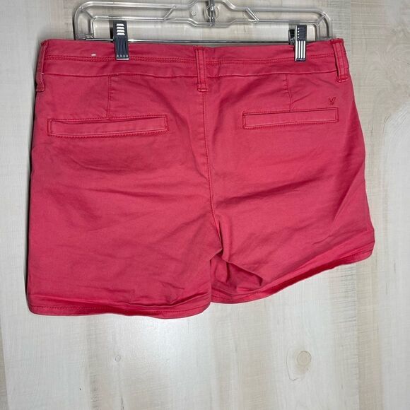 American Eagle midi shorts dark pink, size 6 - Picture 10 of 13